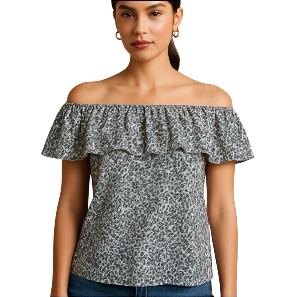H&M Blouse, Blue/White Floral, on/off the shoulder, size Small